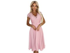 Lehké šifonové šaty s&nbsp;krajkovým výstřihem PINK model 21229563 - numoco 1