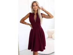 šaty s&nbsp;rozšířeným spodním dílem a&nbsp;zipem vínové model 21306302 - numoco 1