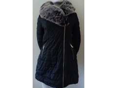 Dámská zimní bunda s kožíškem černá model 21758977 - Good looking