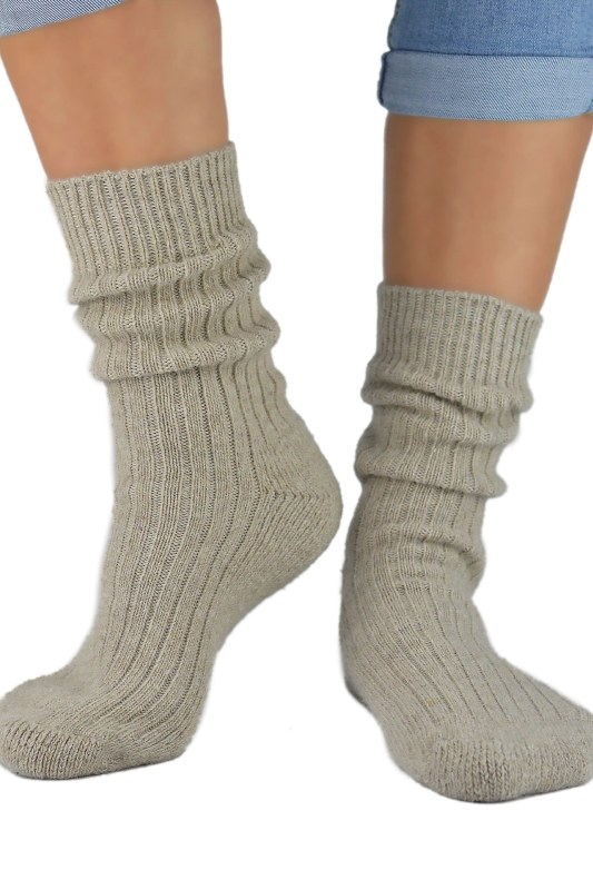 Dámské ponožky 001 model 19060545 - Noviti - Doplňky čepice, rukavice a šály