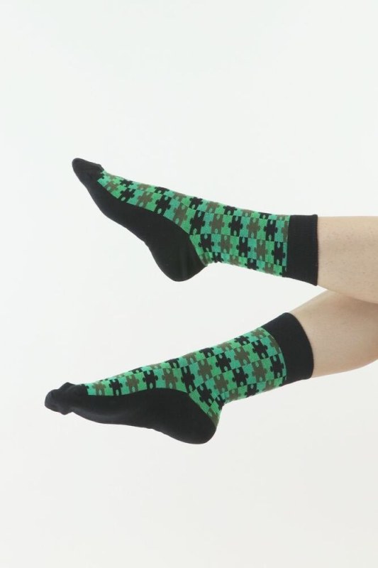 Veselé ponožky černé model 18336602 - Moraj - Doplňky čepice, rukavice a šály