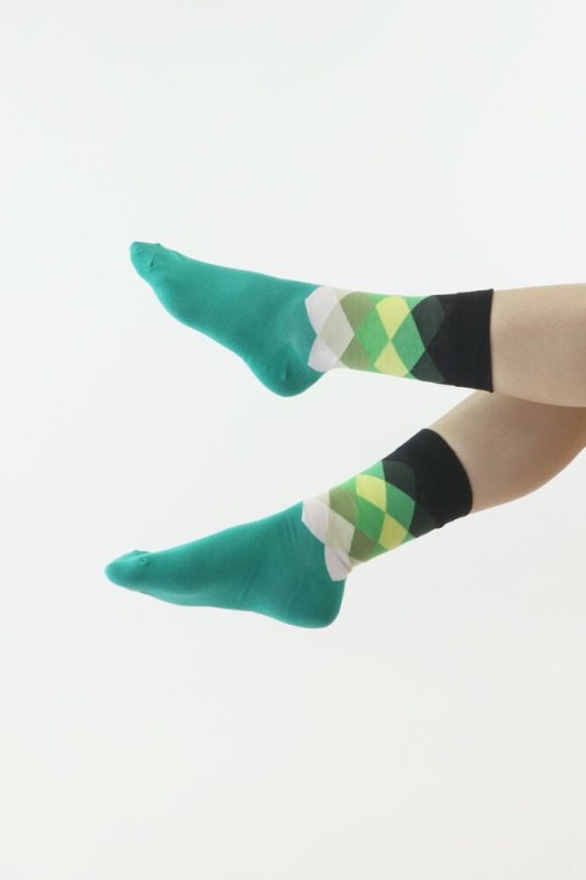 Ponožky model 18399901 zelené s černým lemem - Moraj - Doplňky čepice, rukavice a šály