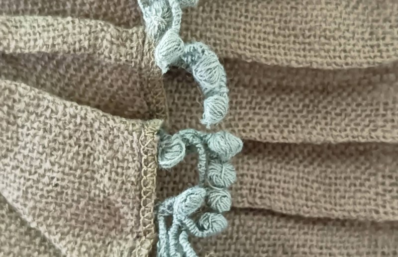 Dámská šála khaki model 21718673 - FPrice