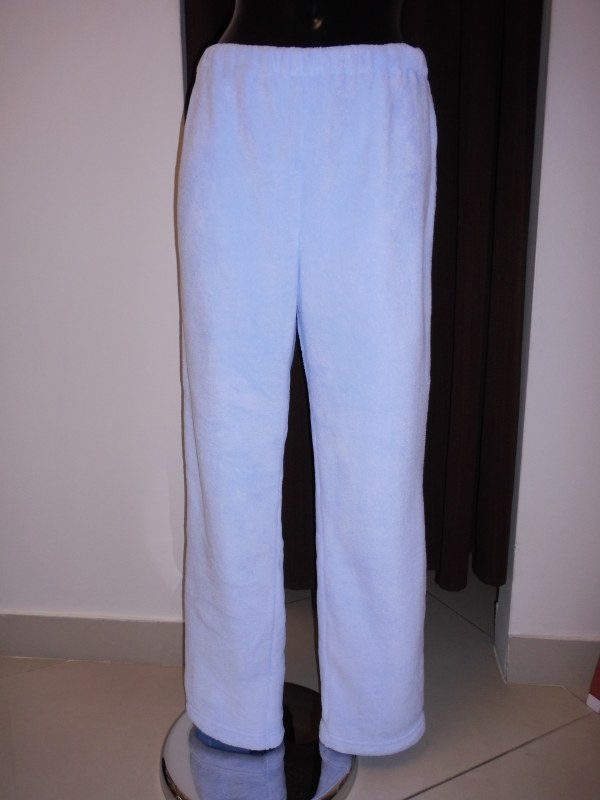 Dámské domácí kalhoty s výšivkou model 3027363 - Vestis - Dámské svetry