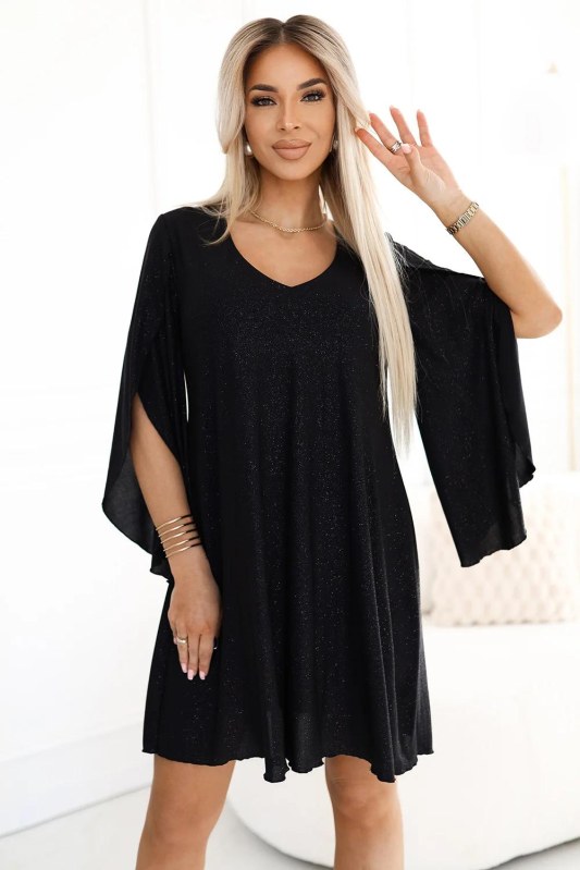 Elegantní trapézové šaty s rukávy černé s brokátem model 21097874 - numoco