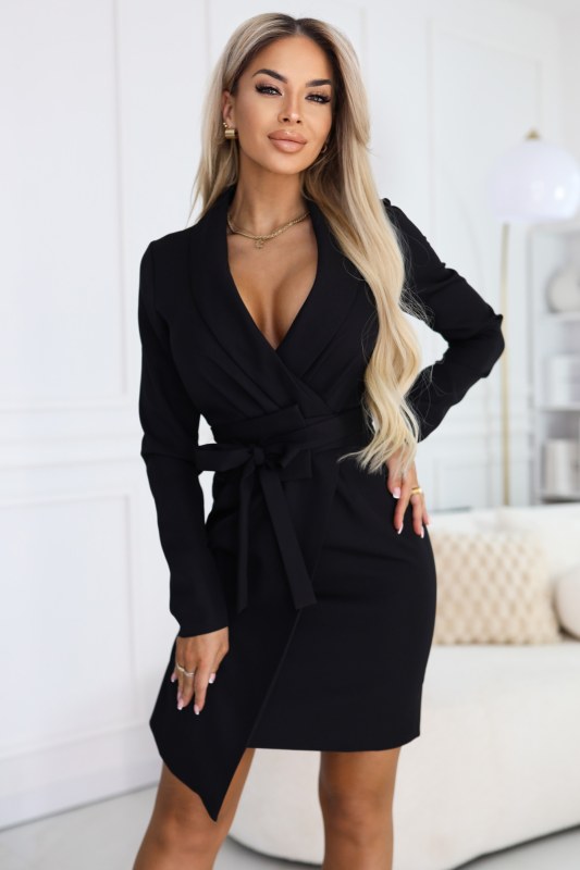 model 22040379 Elegantní tmavě modré šaty s páskem a asymetrickým spodním dílem černé - numoco