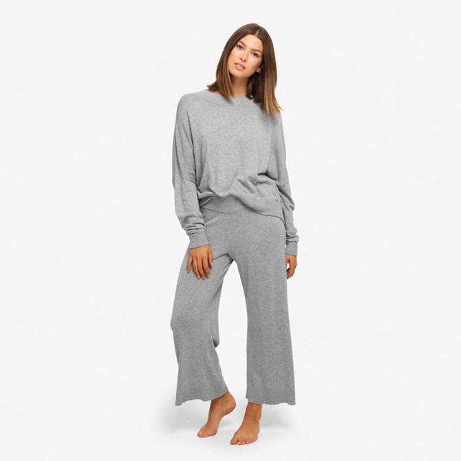 Dámské tričko na spaní model 8020159 šedá - Calvin Klein - Doplňky čepice, rukavice a šály