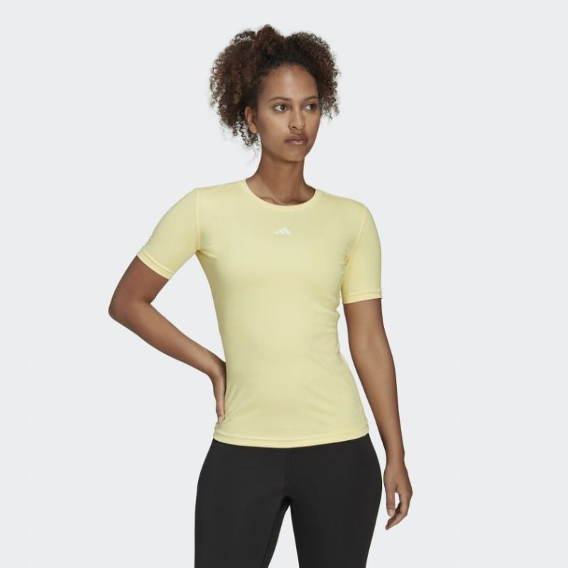 Dámské tréninkové tričko model 18714873 Žlutá - ADIDAS - Doplňky čepice, rukavice a šály