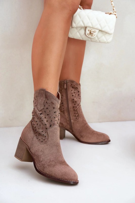 Boty na podpatku model 21099096 hnědé Step in style - S.Barski
