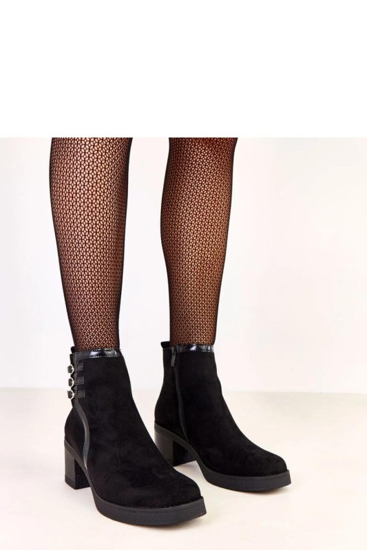 Boty na podpatku  Solea model 21937854 - SWEET SHOES