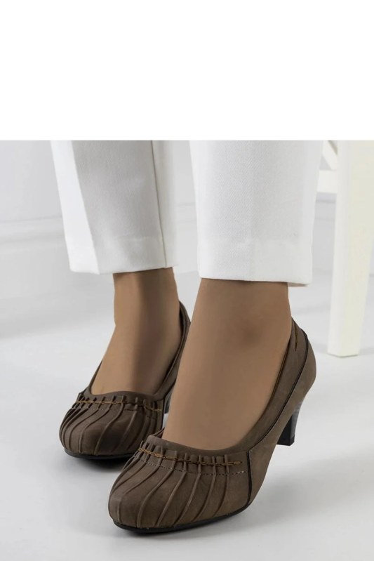 Lodičky na podpatku model 22102056 khaki Solea - SWEET SHOES - Dámské spodní prádlo podvazkové pásy