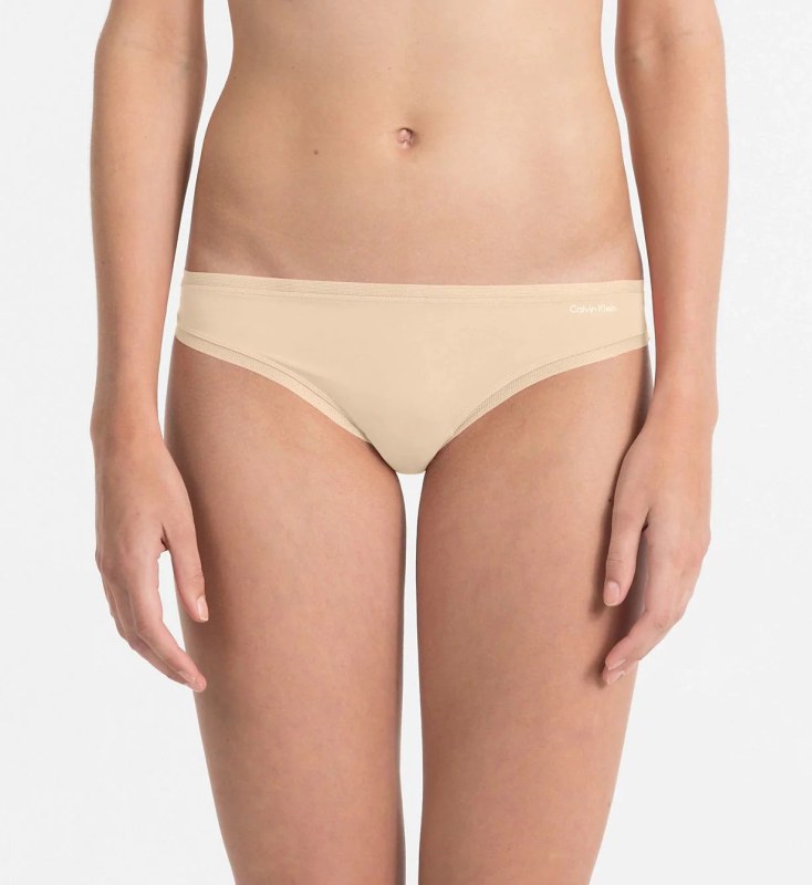 Tanga model 6058794 tělová - Calvin Klein - Dámské plavky