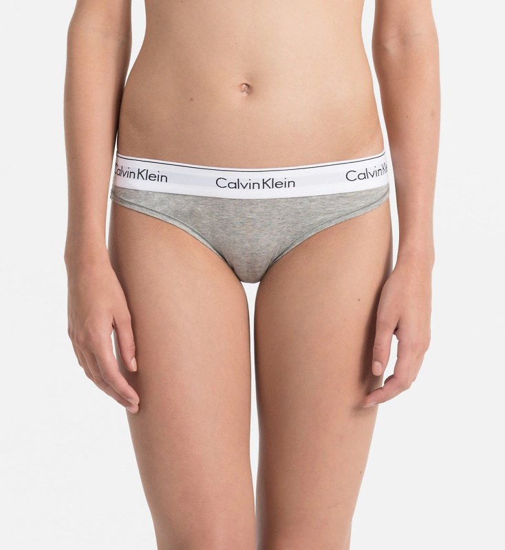 Kalhotky model 5728188 šedá - Calvin Klein - Doplňky čepice, rukavice a šály