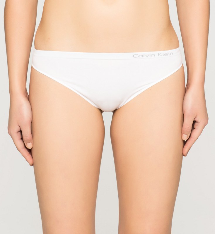 Tanga Pure Seamless bílá model 5726561 - Calvin Klein - Dámské plavky