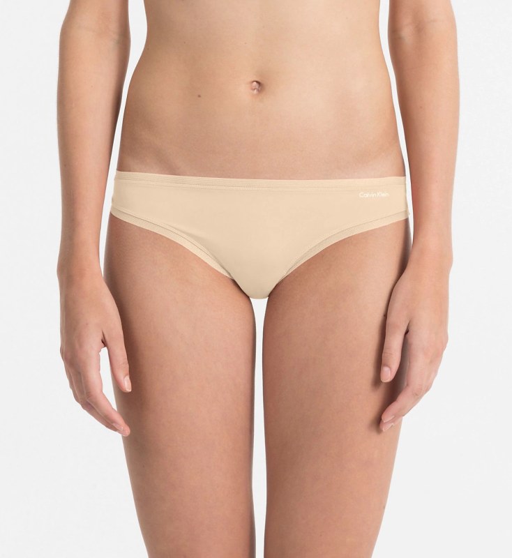 Tanga model 6058794 tělová - Calvin Klein - Dámské plavky
