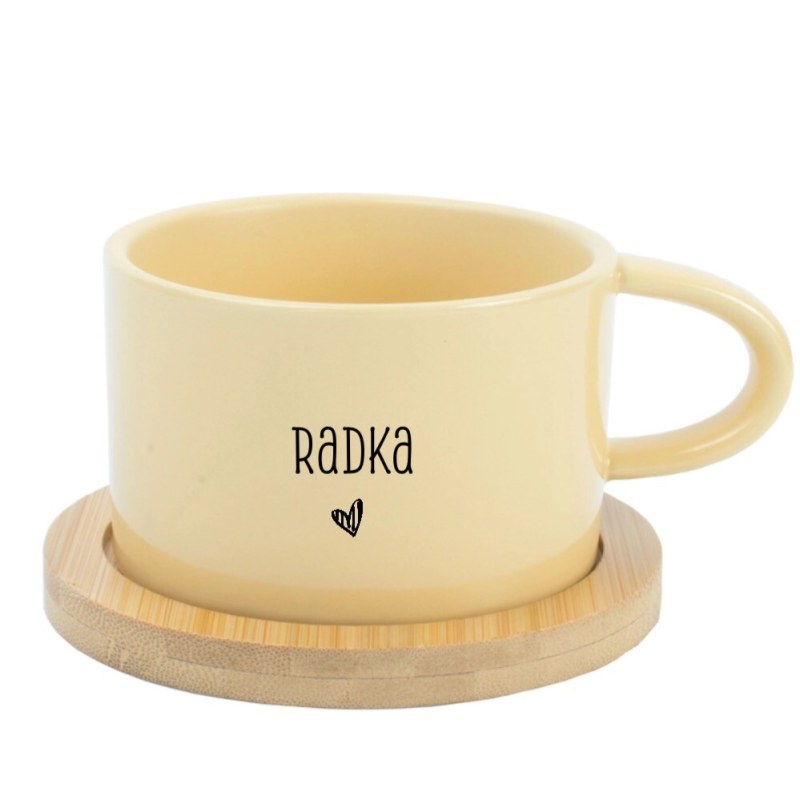 model 22268777 žlutý hrníček makronka 200 ml - Giftela