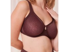 Triumph Signature Sheer W01 EX 3